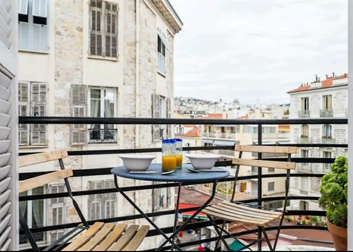 - Centre 10 Min De La Δωμάτια σε οικογενειακή κατοικία