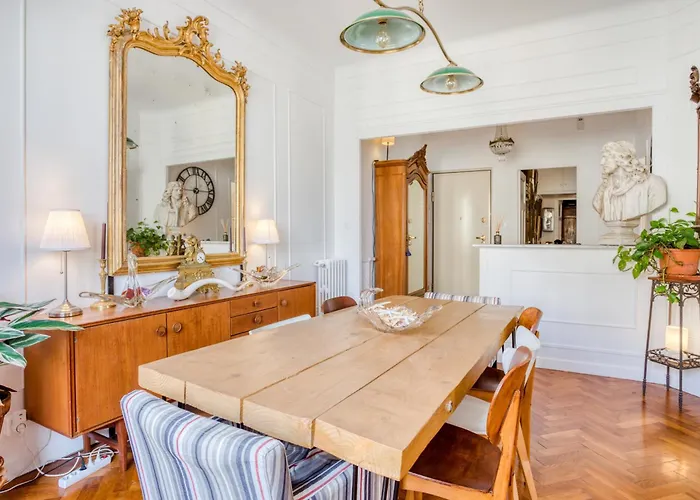 - Centre 10 Min De La Νίκαια