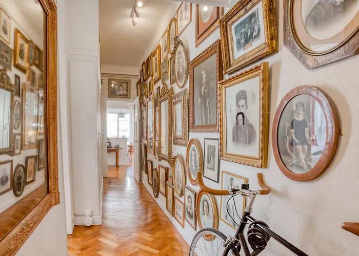 - Centre 10 Min De La Νίκαια