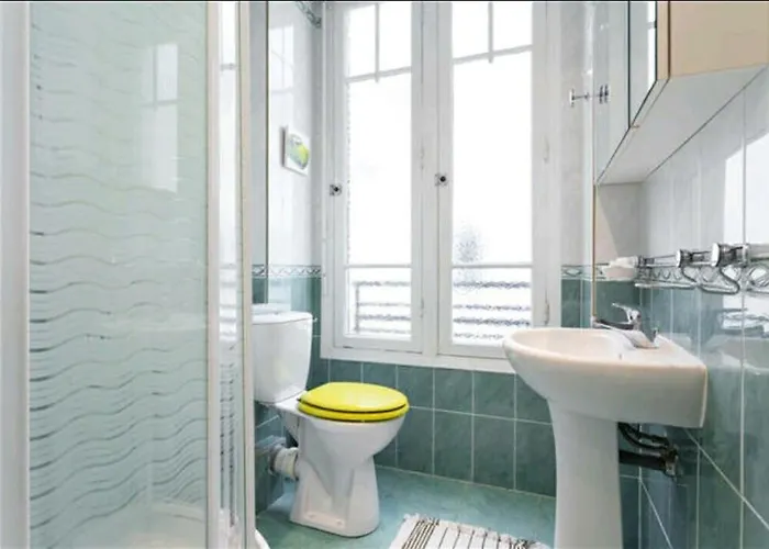 - Centre 10 Min De La