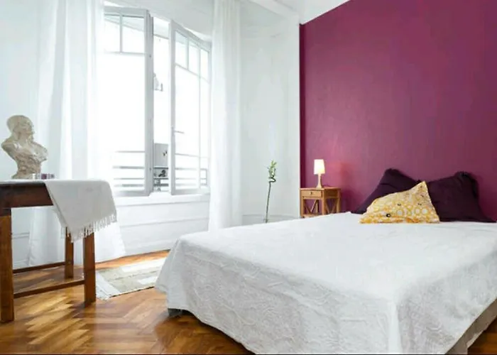 Δωμάτια σε οικογενειακή κατοικία - Centre 10 Min De La *